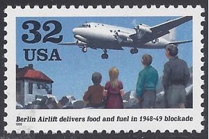 #3211 32c 50th Anniversary Berlin Airlift 1998 Mint NH