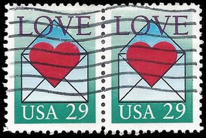 #2618 29c Love Heart in Envelope 1992 Used Attached Pair