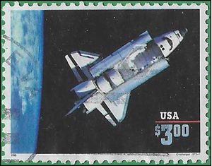 #2544 $3.00 Priority Mail Space Shuttle Challenger 1995 Used Minor Wrinkle