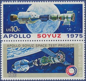 #1569-1570 10c Apollo Soyuz Space Project Pair 1975 Mint NH