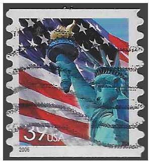 #3983 39c Flag and Statue of Liberty Coil Single 2006 Used