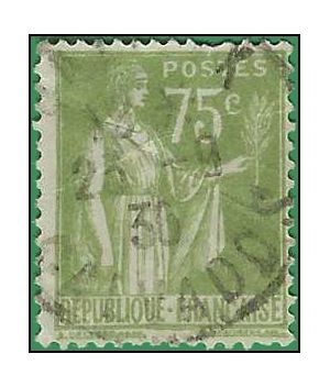 France # 272 1932 Used