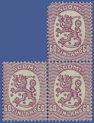 Finland # 133 1925 Mint NH Attached Block of 3 Top Stamp Perf Fault